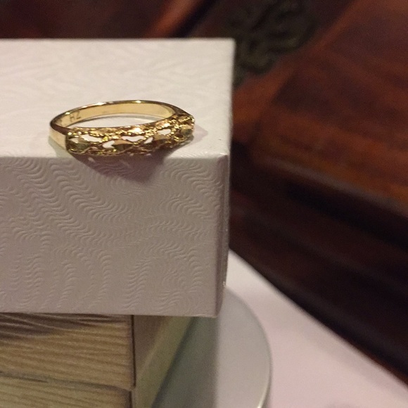 14K YG Rope Ring - Picture 2 of 3